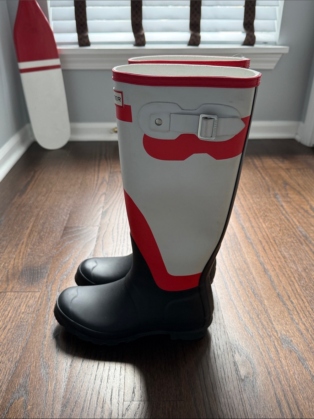 Hunter Tall Rain Boots in White, Red & Black - Picture 3 of 11